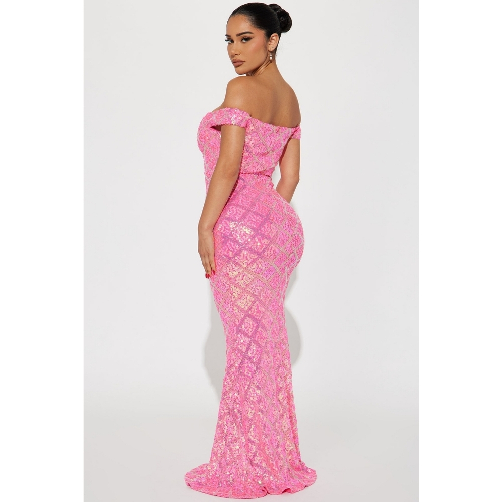 Dress (medium)